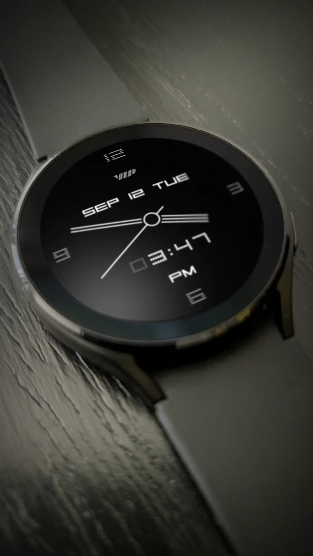 VIP-09 watch face for Wear OS