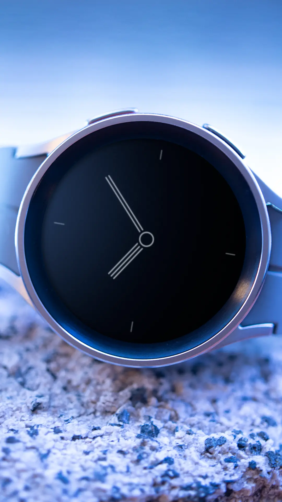 VIP-09 watch face for Wear OS